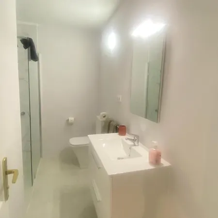 Eva La Florida Apartment