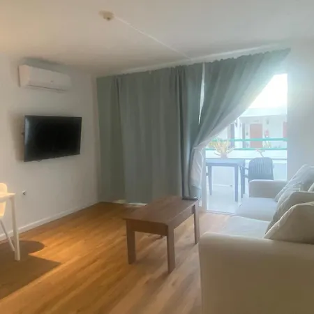Eva La Florida Apartment *